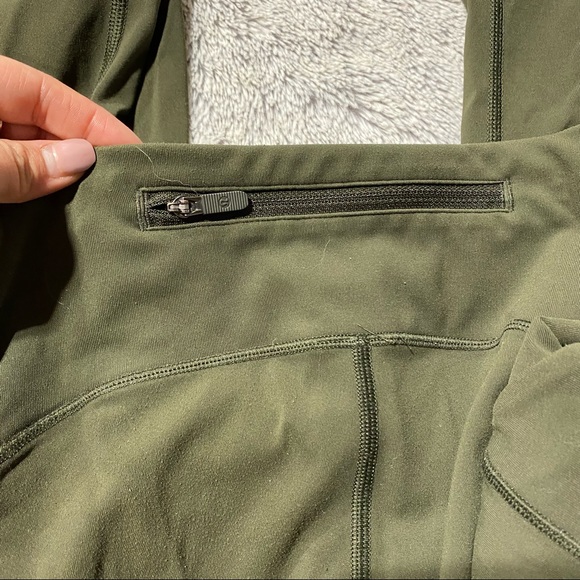 Lululemon Speed Up Tight DWR 28" - Picture 5 of 13